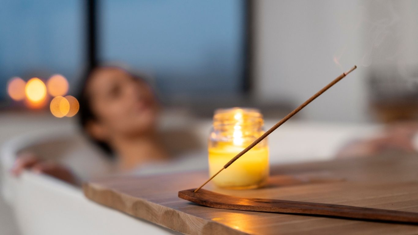 Incienso para relajarse: qué aroma es el mejor